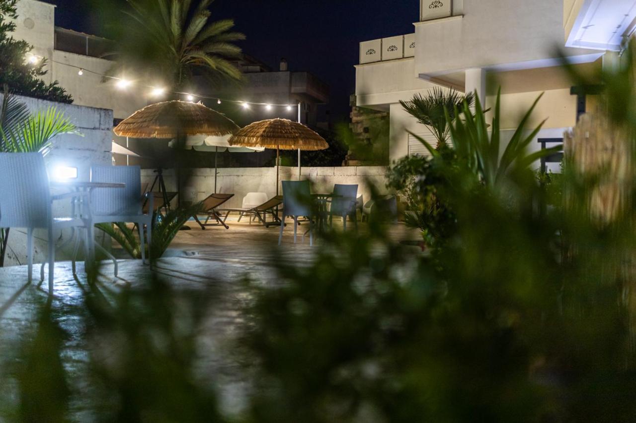 La Gemma Del Salento Rooms&Apartments Racale Exterior foto